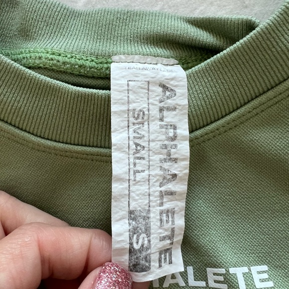 Alphalete seamless crop size small - Picture 3 of 3